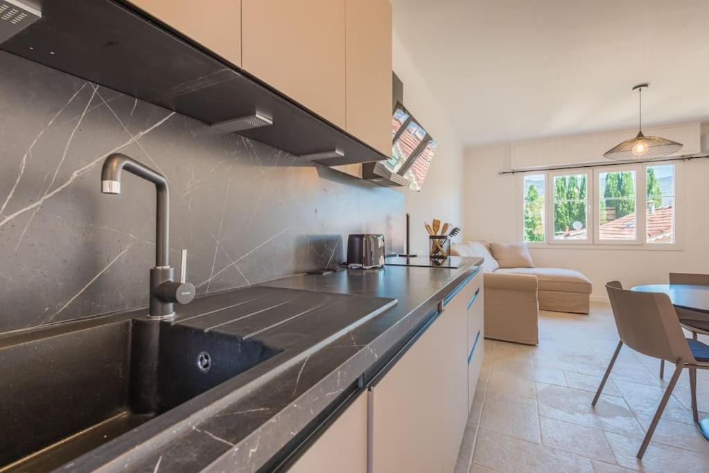 Апартаменты 2P Neuf Au Coeur De St Jean Cap Ferrat Сен-Жан-Кап-Ферра Экстерьер фото